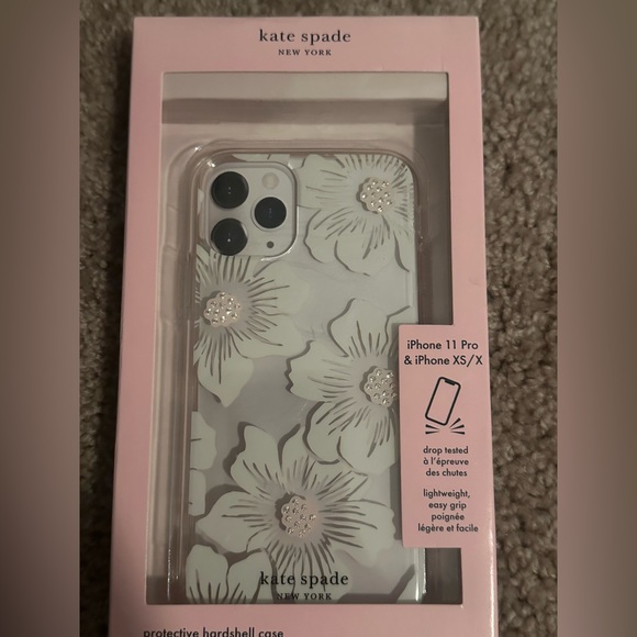 iPhone 11 phone case brand new - Picture 1 of 2